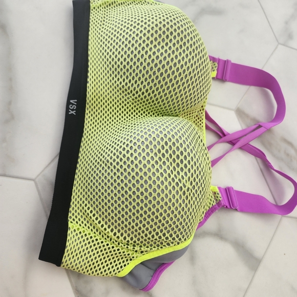 VX Victoria Secret CUTEST EVER STRAPPY SPORTS BRA, Size 36DDD ♥️🩵 - Picture 5 of 16